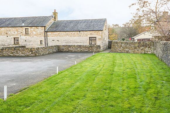 Old Hall Barn