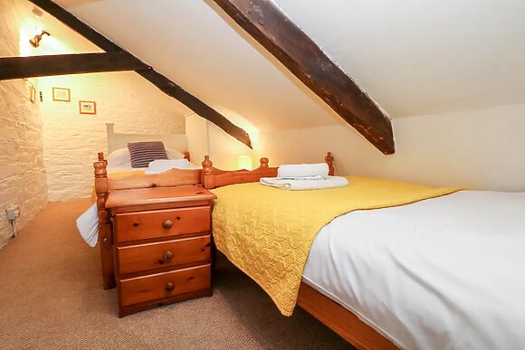 Apple Loft