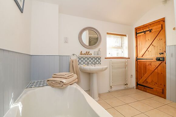 Pond Cottage