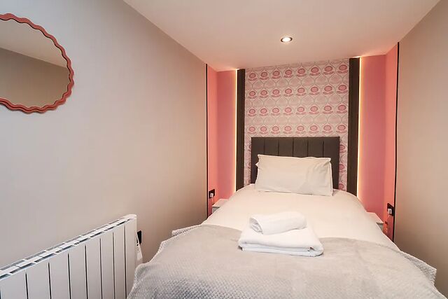 Apt 1 @ Hunter's Quay