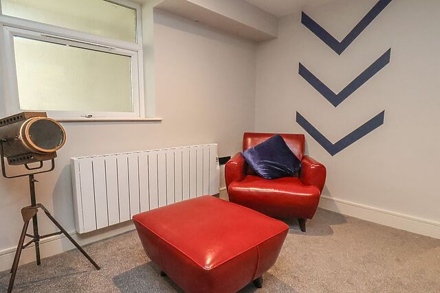 Apt 1 @ Hunter's Quay
