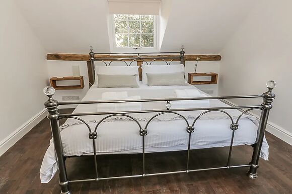 Lower Tundridge Cottage