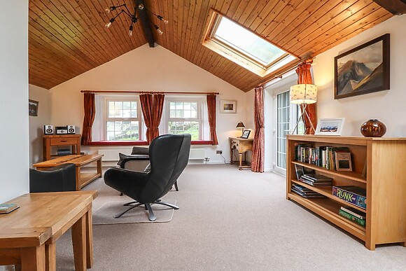 Coombe Cottage