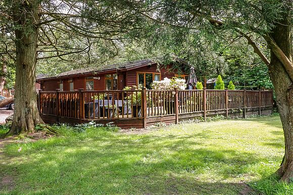 Footprints Lodge