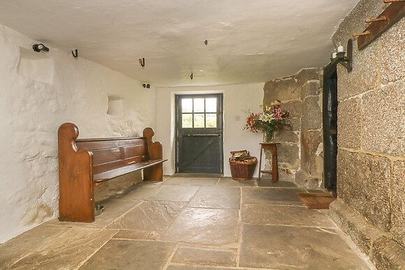 Hole Farm