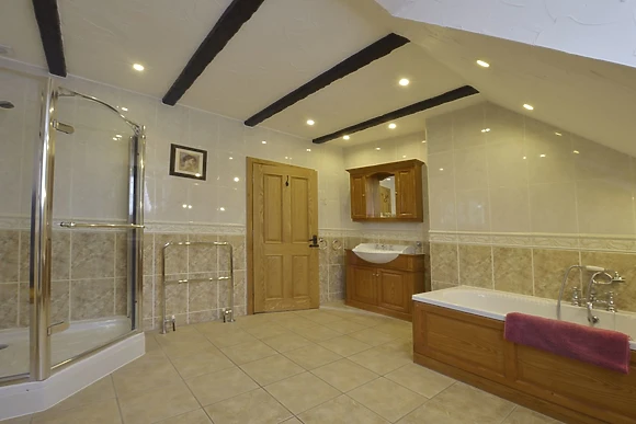 Lower Wadden Farmhouse and Annexe