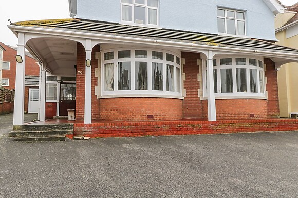 20 Ulwell Road