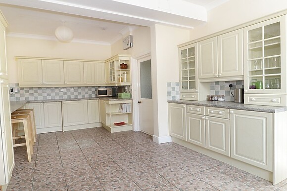 20 Ulwell Road
