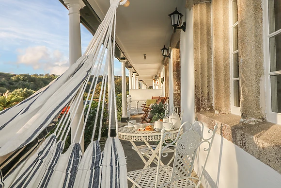 Sea Cliff Cottage