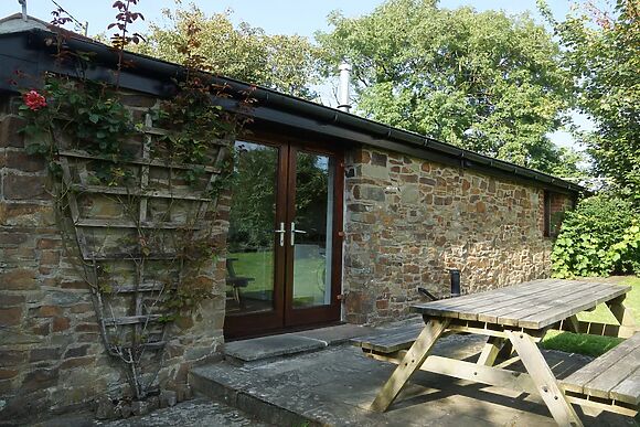 Dilly Dally Barn