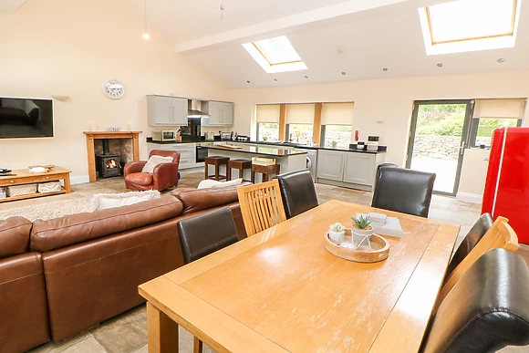 2 Pheasant Lane