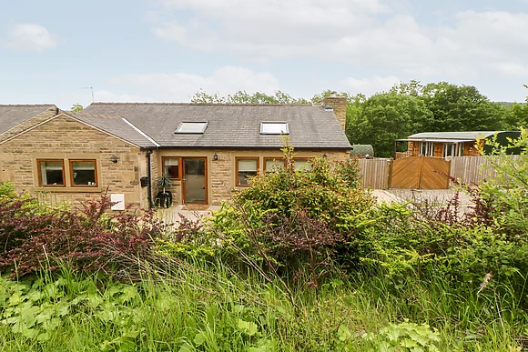 2 Pheasant Lane