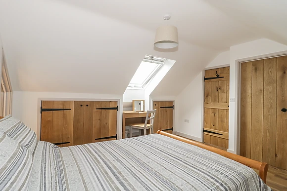 Swan Lodge Castle Farm