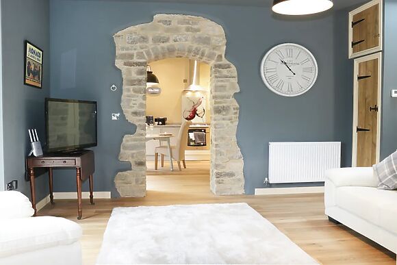 Woodpecker Cottage