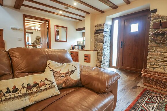 Post House