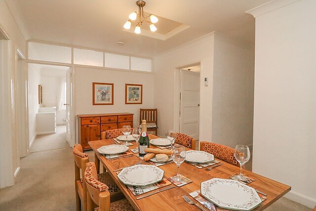 Weymouth Bay Apartment C