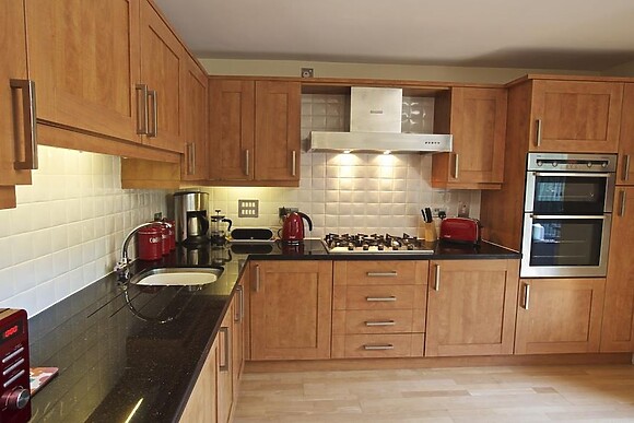 1 Combehaven