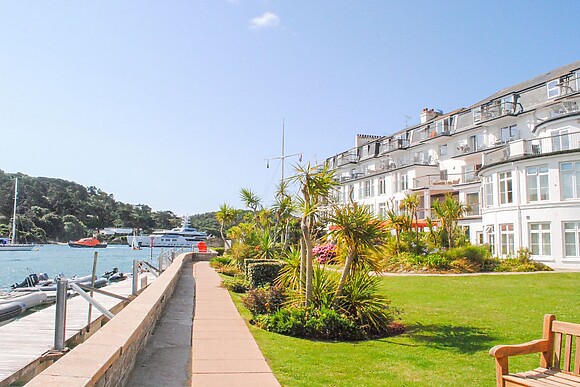 22 The Salcombe