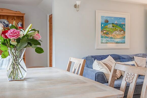 Honeysuckle Cottage