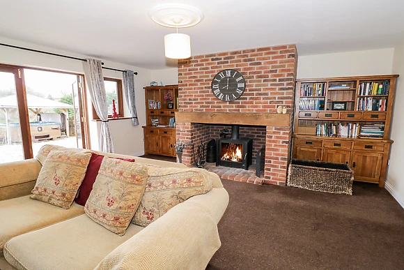 Meadowfall at Shatterford Lakes